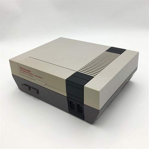 NES Konsol - SNR PE4498074  (B Grade) (Genbrug)